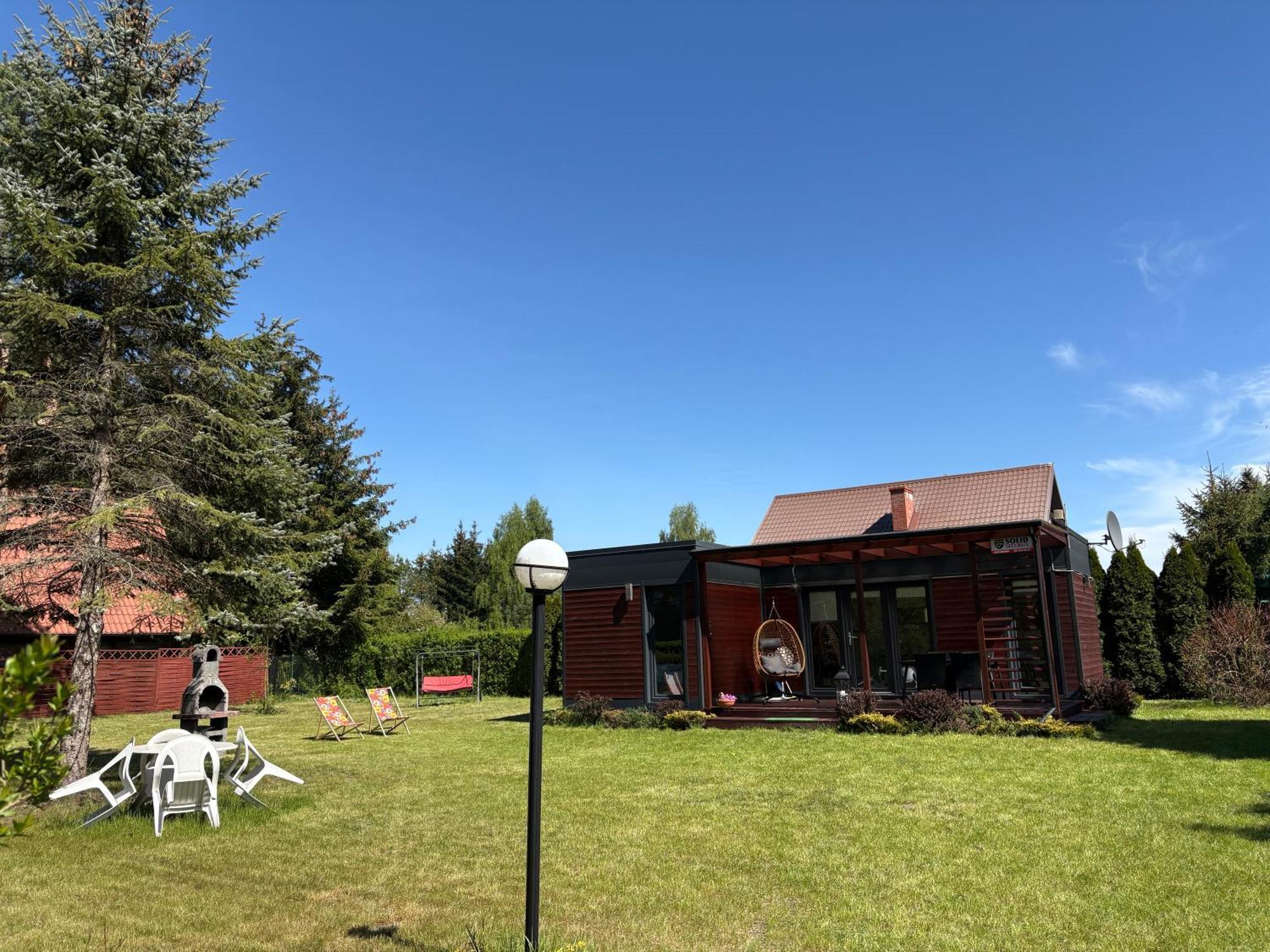 Dom Z Bali Villa Bajkowy Dom Dzwierzuty Bagian luar foto